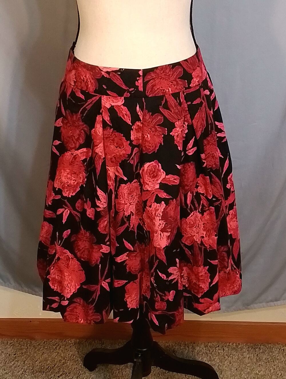 New York & Company pink floral on black background